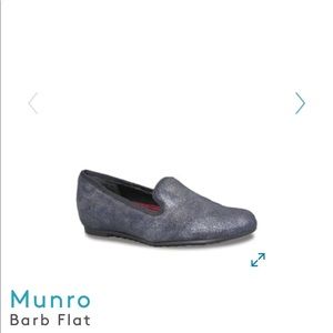 - MUNRO Barb Flat NWT